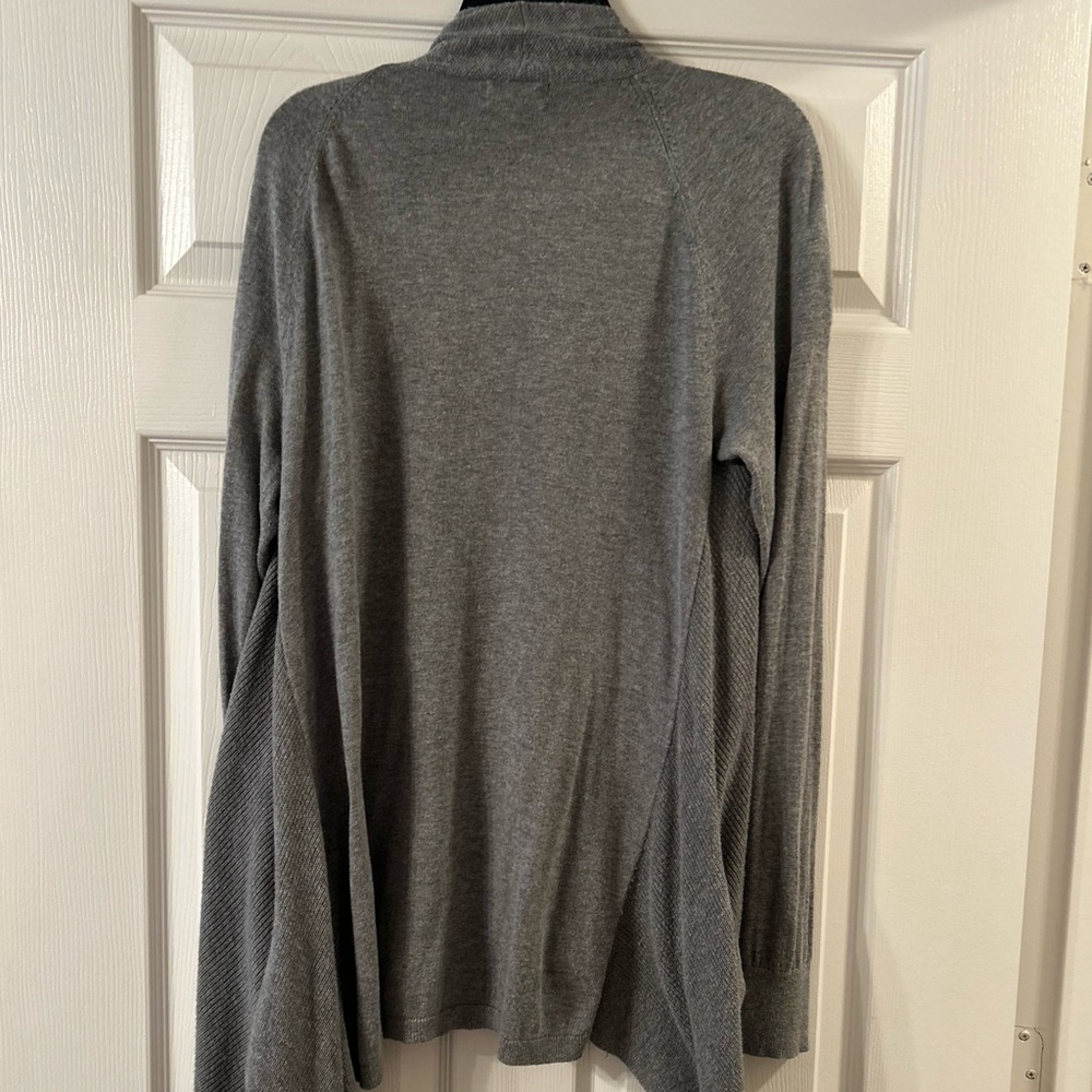 Gray Cardigan - Picture 2 of 3